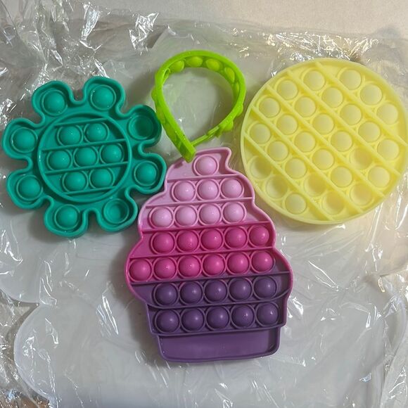 Set of 8 Fidget poppit pop it popit toys - Picture 2 of 11